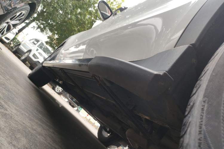 Used Dongfeng Fengon 580Pro 2020 280TGDI CVT Smart Edition Left Side Sill