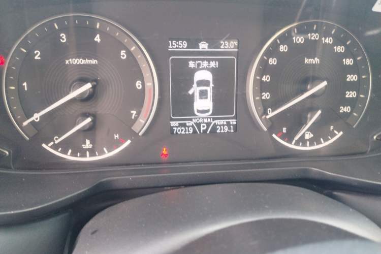 Used Dongfeng Fengon 580Pro 2020 280TGDI CVT Yuling Edition Odometer Close Up