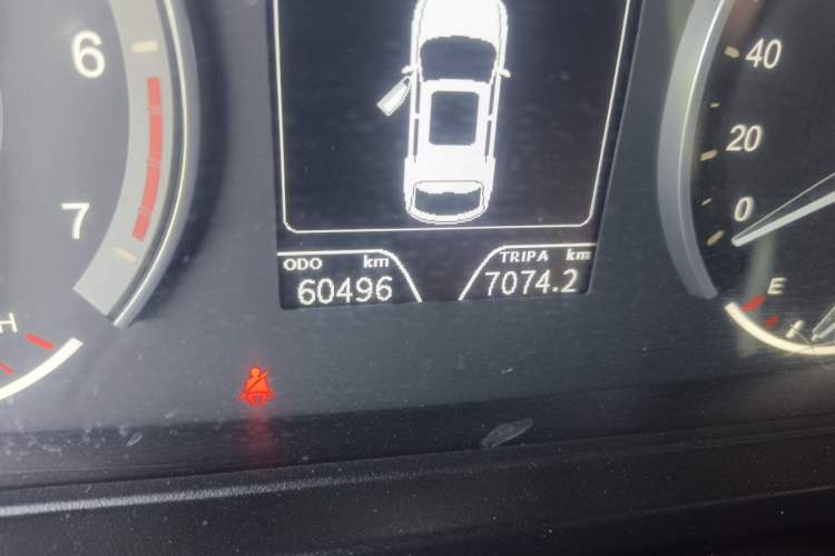 Used Dongfeng Fengon 580Pro 2020 220T Manual Yuling Edition Odometer Close Up