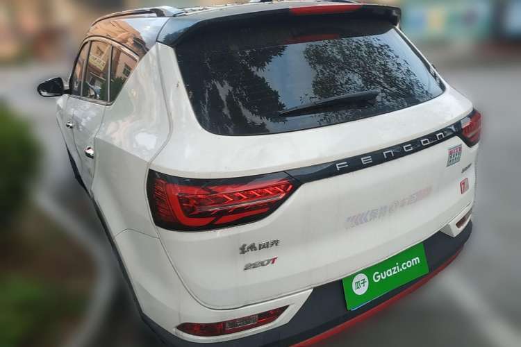 Used Dongfeng Fengon 580Pro 2020 220T Manual Yuling Edition Rear Left 45 Deg