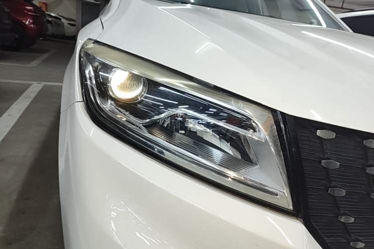 Used Dongfeng Fengon 580Pro 2020 280TGDI CVT Smart Edition Right Front Headlight