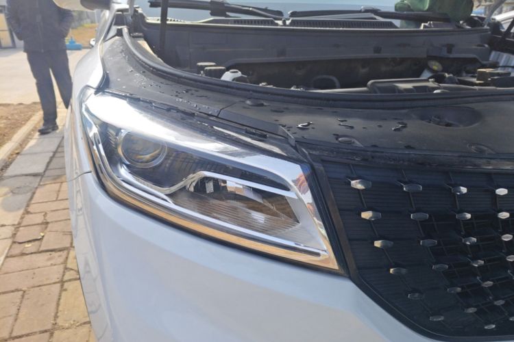 Used Dongfeng Fengon 580Pro 2020 280TGDI CVT Yuling Edition Right Front Headlight