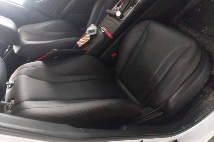 Used Dongfeng Fengon 580Pro 2020 280TGDI CVT Smart Edition Right Front Seat