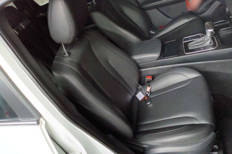 Used Dongfeng Fengon 580Pro 2020 280TGDI CVT Yuling Edition Right Front Seat