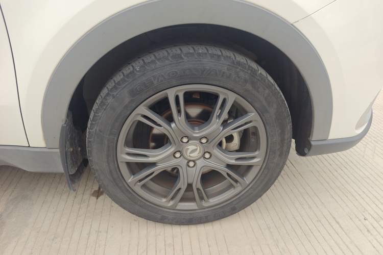Used Dongfeng Fengon 580Pro 2020 280TGDI CVT Smart Edition Right Front Wheel Hub