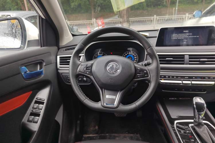 Used Dongfeng Fengon 580Pro 2020 280TGDI CVT Yuling Edition Steering Wheel