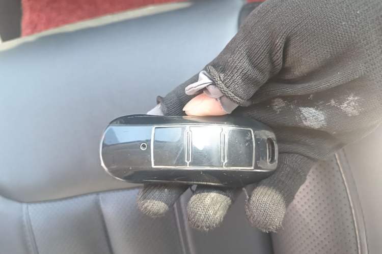 Used Dongfeng Fengon 580Pro 2020 220T Manual Yuling Edition Vehicle Key
