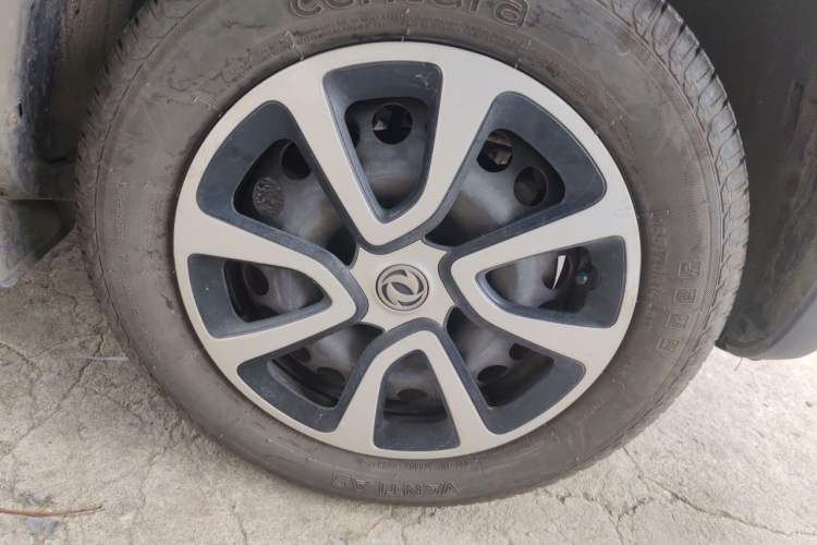 Used Dongfeng Fengon E1 2020 E-Intelligent Model Right Front Wheel Hub