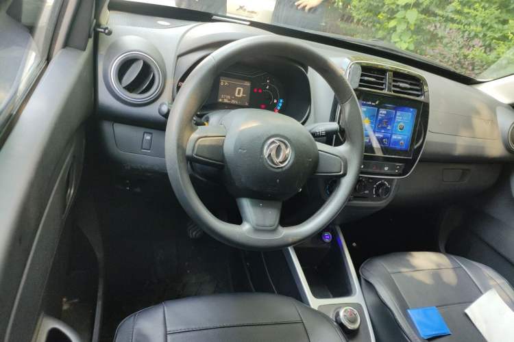 Used Dongfeng Fengon E1 2020 E-Intelligent Model Center Console