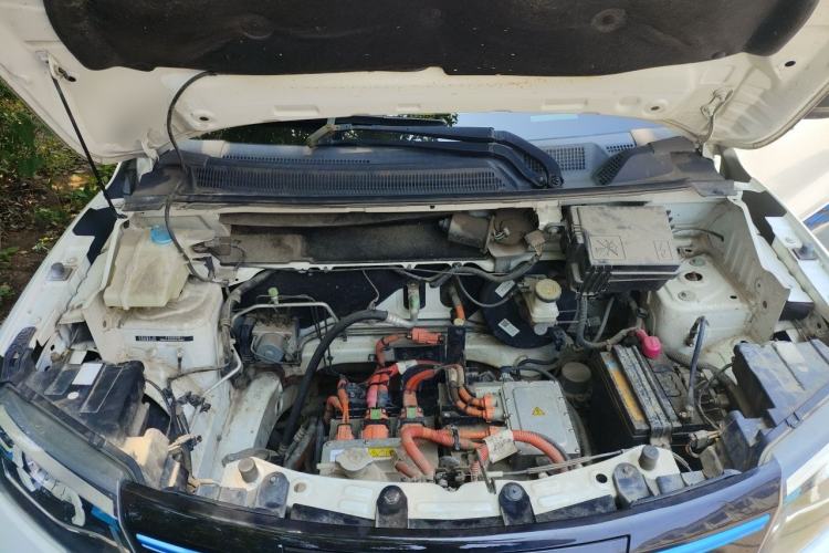 Used Dongfeng Fengon E1 2020 E-Intelligent Model Engine Bay