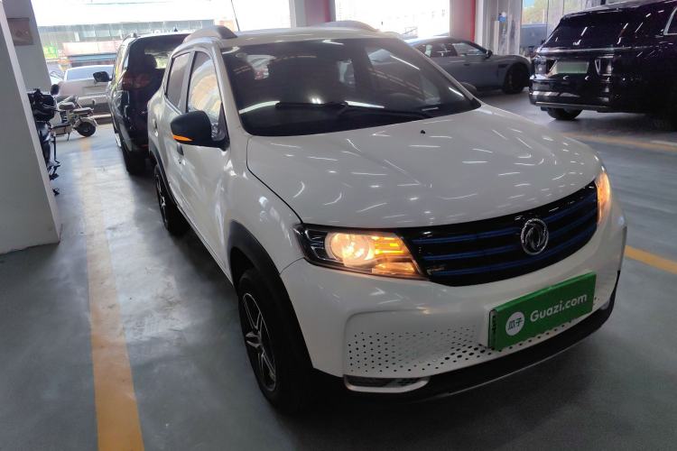 Used Dongfeng Fengon E1 2020 E-Motion Model Front Right 45 Deg