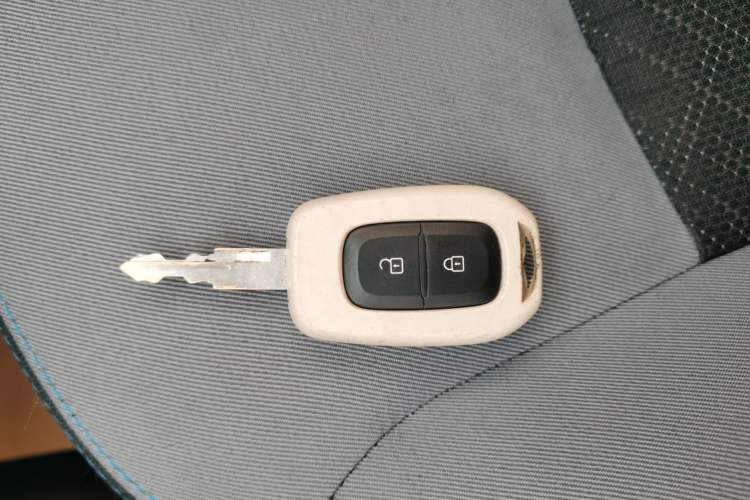 Used Dongfeng Fengon E1 2020 E-Intelligent Model Interior 1