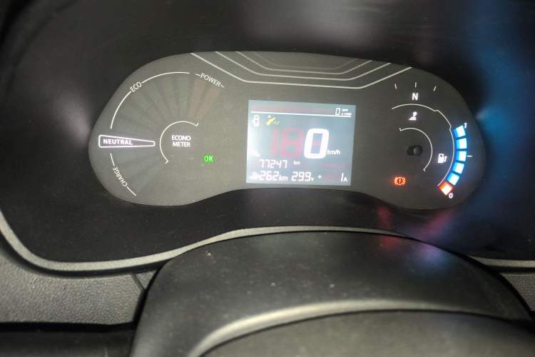 Used Dongfeng Fengon E1 2020 E-Intelligent Model Odometer Close Up
