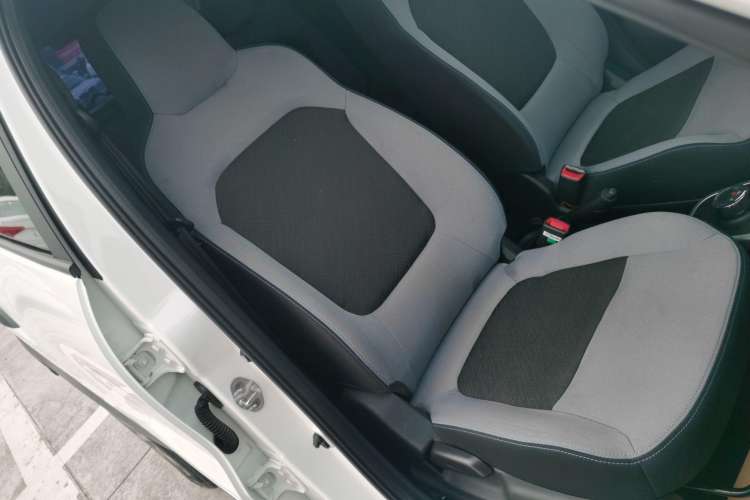 Used Dongfeng Fengon E1 2020 E-Intelligent Model Right Front Seat