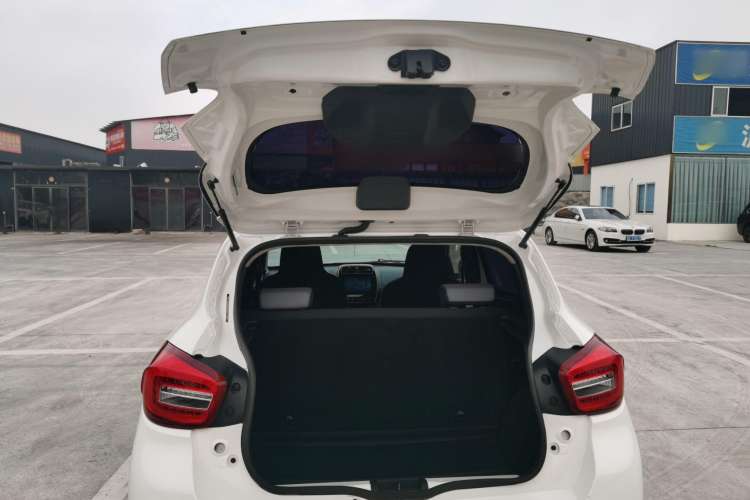 Used Dongfeng Fengon E1 2020 E-Intelligent Model Trunk