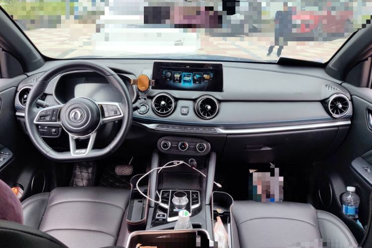Used Dongfeng Fengon E3 2019 EVR Range-Extended Smart Enjoyment Model Center Console