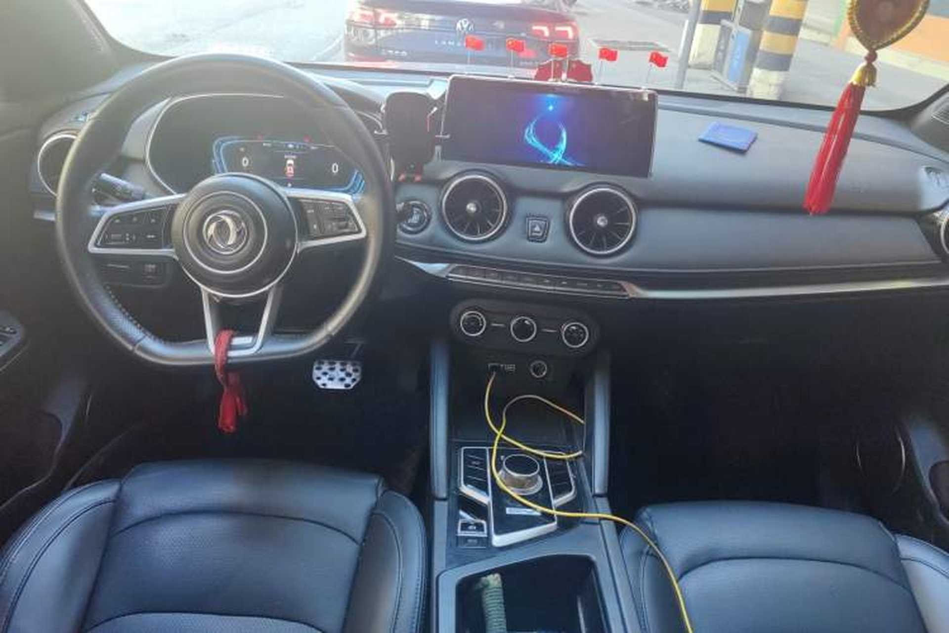 Used Dongfeng Fengon E3 2019 EV Zhiyue Model Center Console