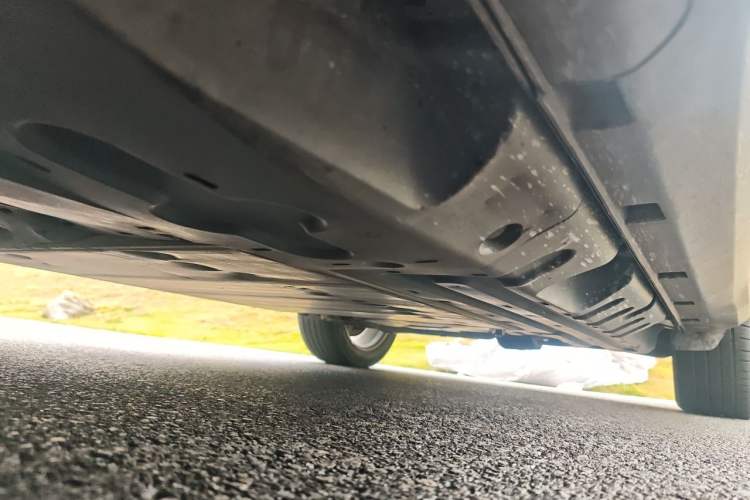 Used Dongfeng Fengon E3 2019 EVR Extended-Range Luxury Model Chassis Front Left