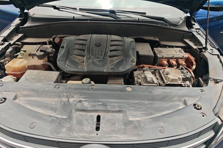 Used Dongfeng Fengon E3 2019 EVR Extended-Range Luxury Model Engine Bay