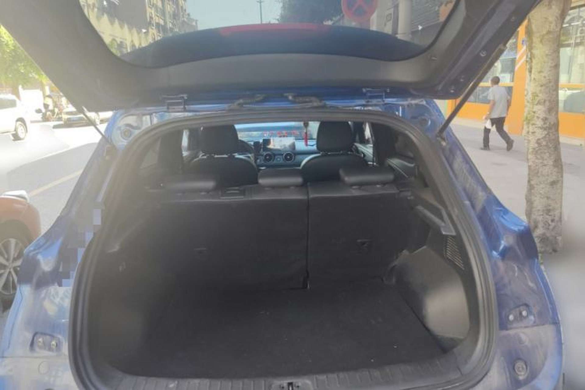 Used Dongfeng Fengon E3 2019 EV Zhiyue Model Trunk