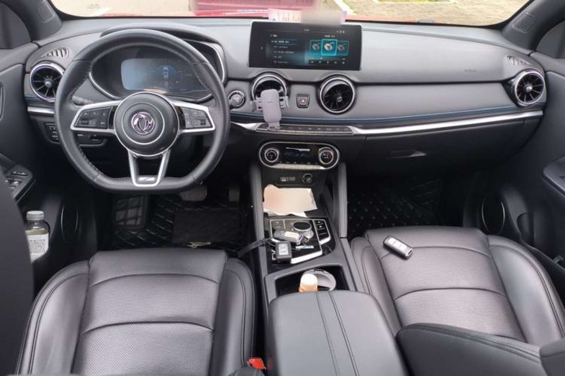 Used Dongfeng Fengon E3 2019 EVR Range-Extended Smart Model Center Console