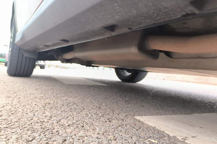 Used Dongfeng Fengon E3 2019 EVR Range-Extended Smart Model Chassis Front Right