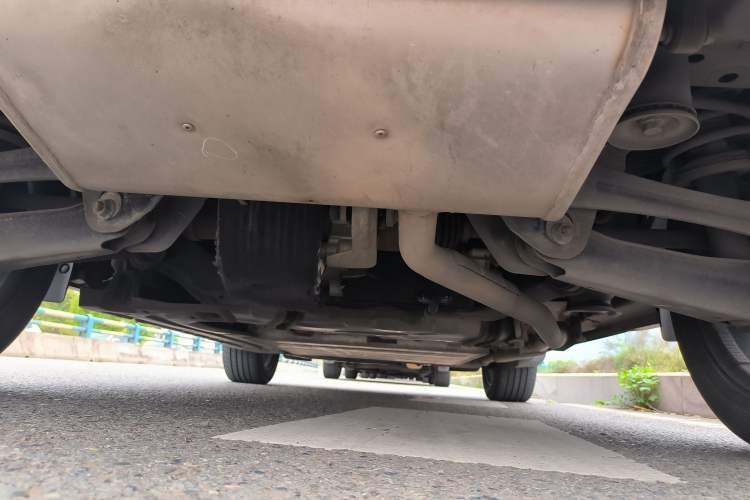 Used Dongfeng Fengon E3 2019 EVR Range-Extended Smart Model Chassis Rear