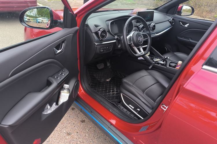 Used Dongfeng Fengon E3 2019 EVR Range-Extended Smart Model Driver Seat