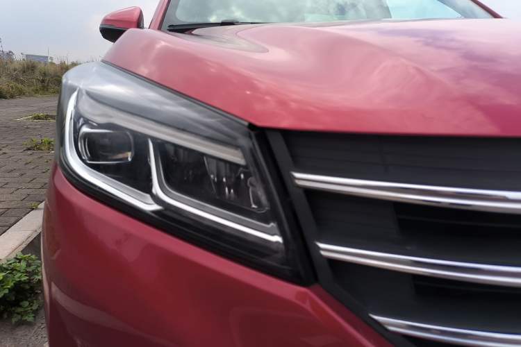 Used Dongfeng Fengon E3 2019 EVR Range-Extended Smart Model Right Front Headlight