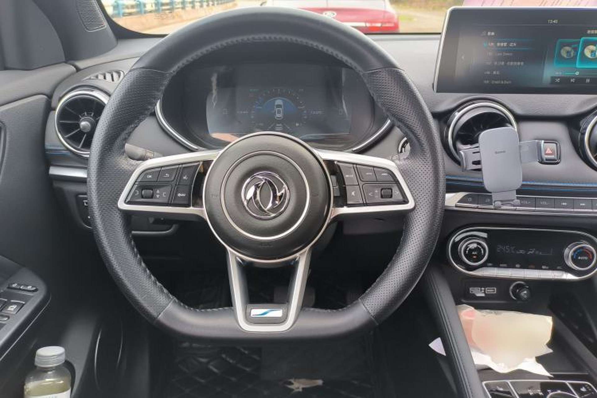 Used Dongfeng Fengon E3 2019 EVR Range-Extended Smart Model Steering Wheel