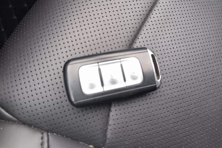 Used Dongfeng Fengon E3 2019 EVR Range-Extended Smart Model Vehicle Key