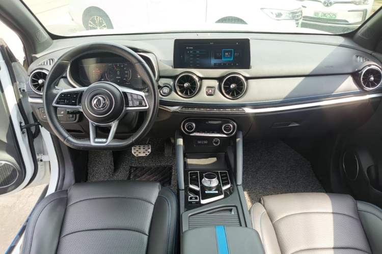 Used Dongfeng Fengon E3 2019 EV Zhihao Model Center Console