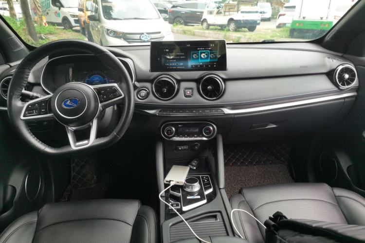 Used Dongfeng Fengon E3 2019 EVR Range-Extended Smart Enjoyment Model Center Console