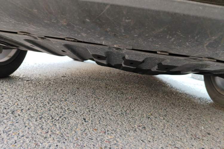 Used Dongfeng Fengon E3 2019 EV Zhiyue Model Chassis Front