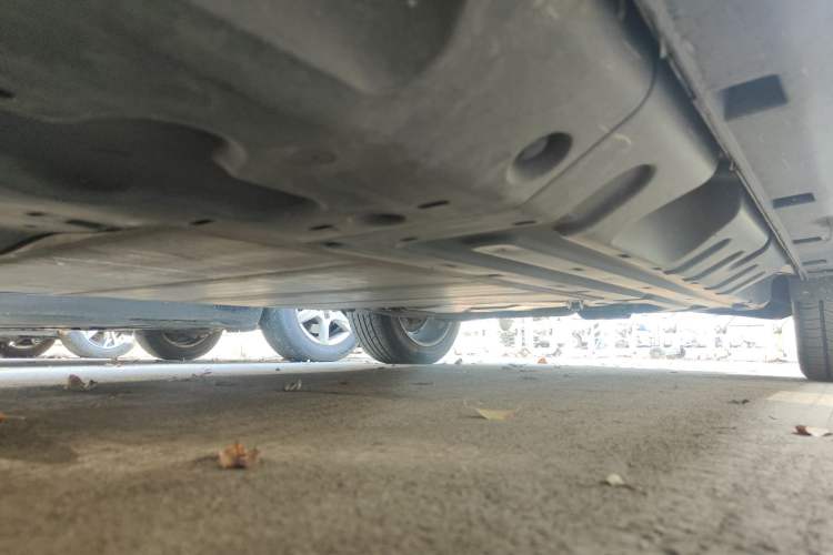 Used Dongfeng Fengon E3 2019 EVR Range-Extended Smart Enjoyment Model Chassis Front Left