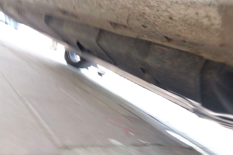 Used Dongfeng Fengon E3 2019 EV Zhiyue Model Chassis Front Right