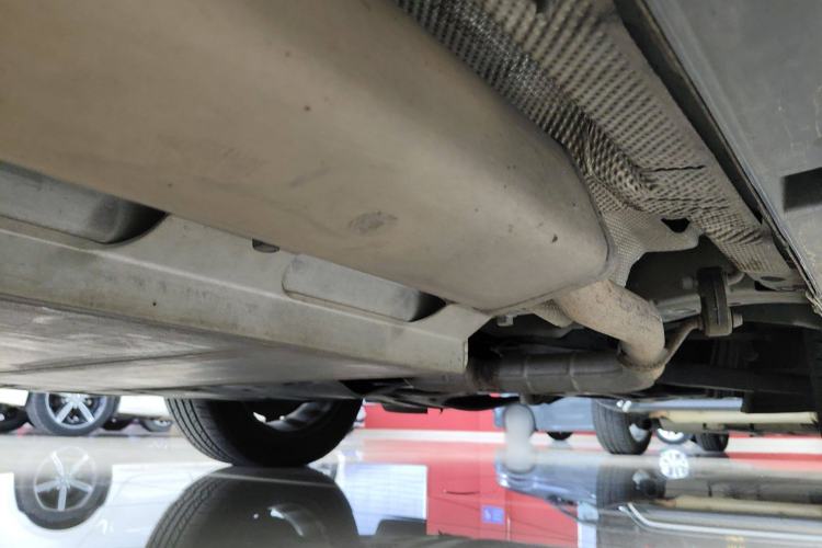 Used Dongfeng Fengon E3 2019 EVR Range-Extended Smart Model Chassis Front Right