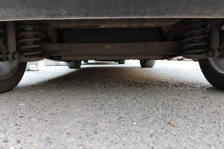 Used Dongfeng Fengon E3 2019 EV Zhiyue Model Chassis Rear