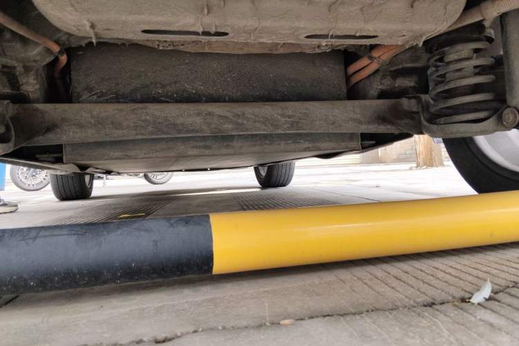 Used Dongfeng Fengon E3 2019 EV Zhiyue Model Chassis Rear