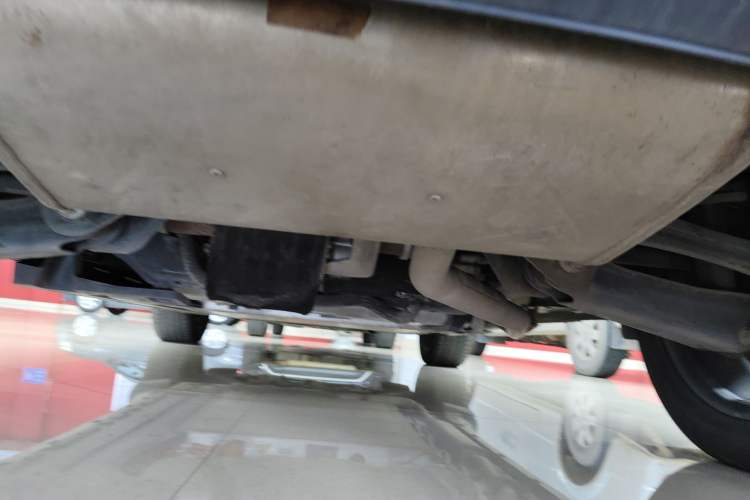Used Dongfeng Fengon E3 2019 EVR Range-Extended Smart Model Chassis Rear
