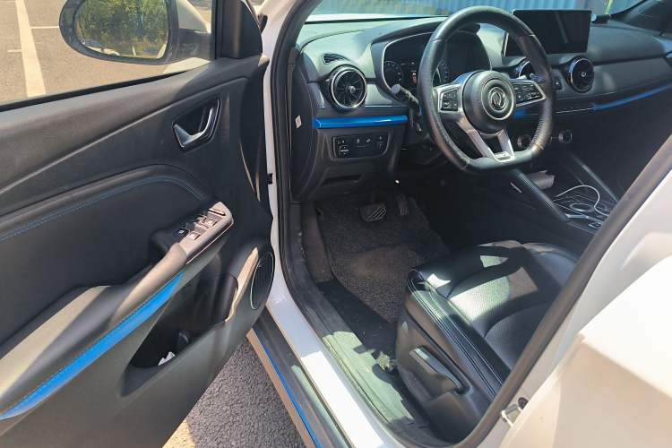 Used Dongfeng Fengon E3 2019 EV Zhiyue Model Driver Seat