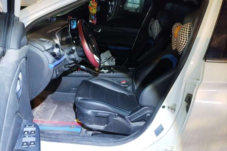 Used Dongfeng Fengon E3 2019 EVR Range-Extended Smart Enjoyment Model Driver Seat