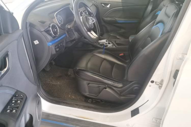 Used Dongfeng Fengon E3 2019 EV Zhiyue Model Driver Seat