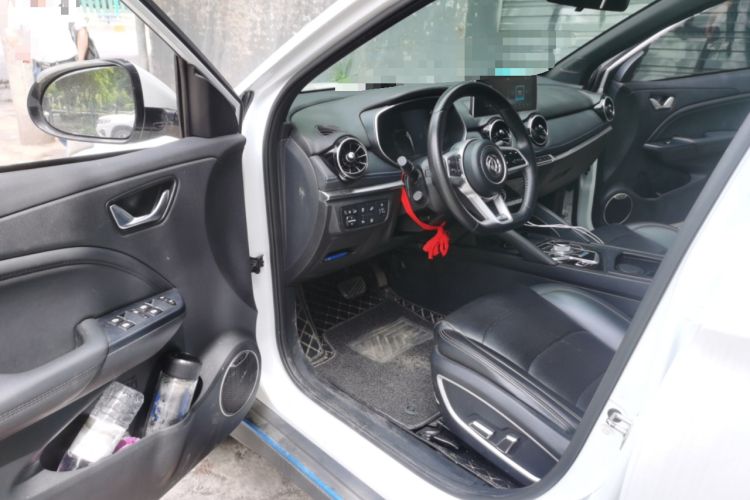 Used Dongfeng Fengon E3 2019 EVR Extended-Range Luxury Model Driver Seat
