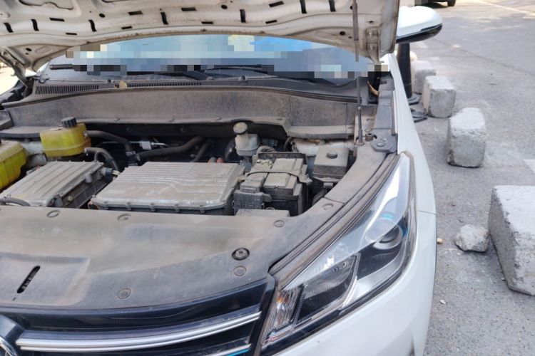 Used Dongfeng Fengon E3 2019 EV Zhiyue Model Engine Bay Left