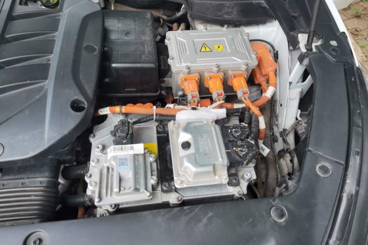 Used Dongfeng Fengon E3 2019 EVR Range-Extended Smart Enjoyment Model Engine Bay Left