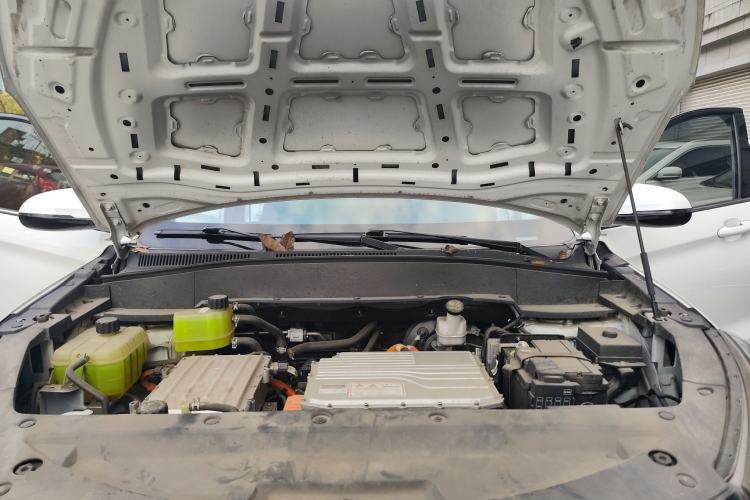 Used Dongfeng Fengon E3 2019 EV Zhiyue Model Engine Bay