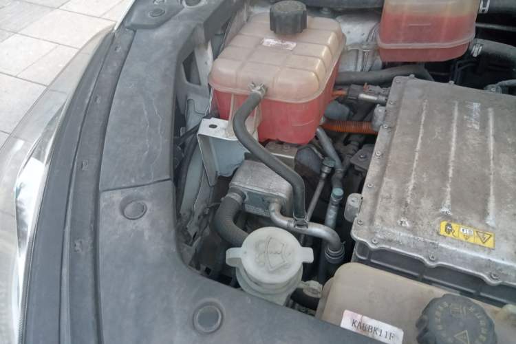 Used Dongfeng Fengon E3 2019 EV Zhiyue Model Engine Bay Right