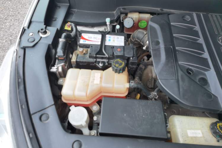 Used Dongfeng Fengon E3 2019 EVR Range-Extended Smart Enjoyment Model Engine Bay Right