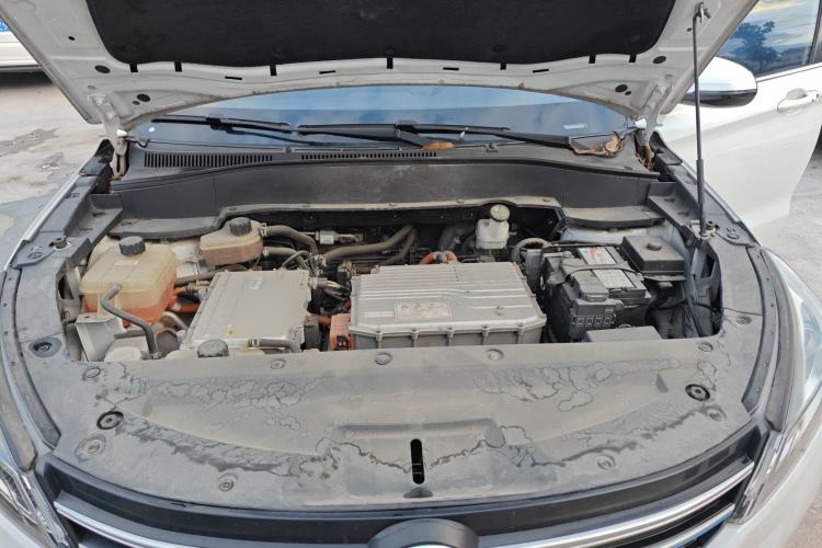 Used Dongfeng Fengon E3 2019 EV Zhihao Model Engine Bay